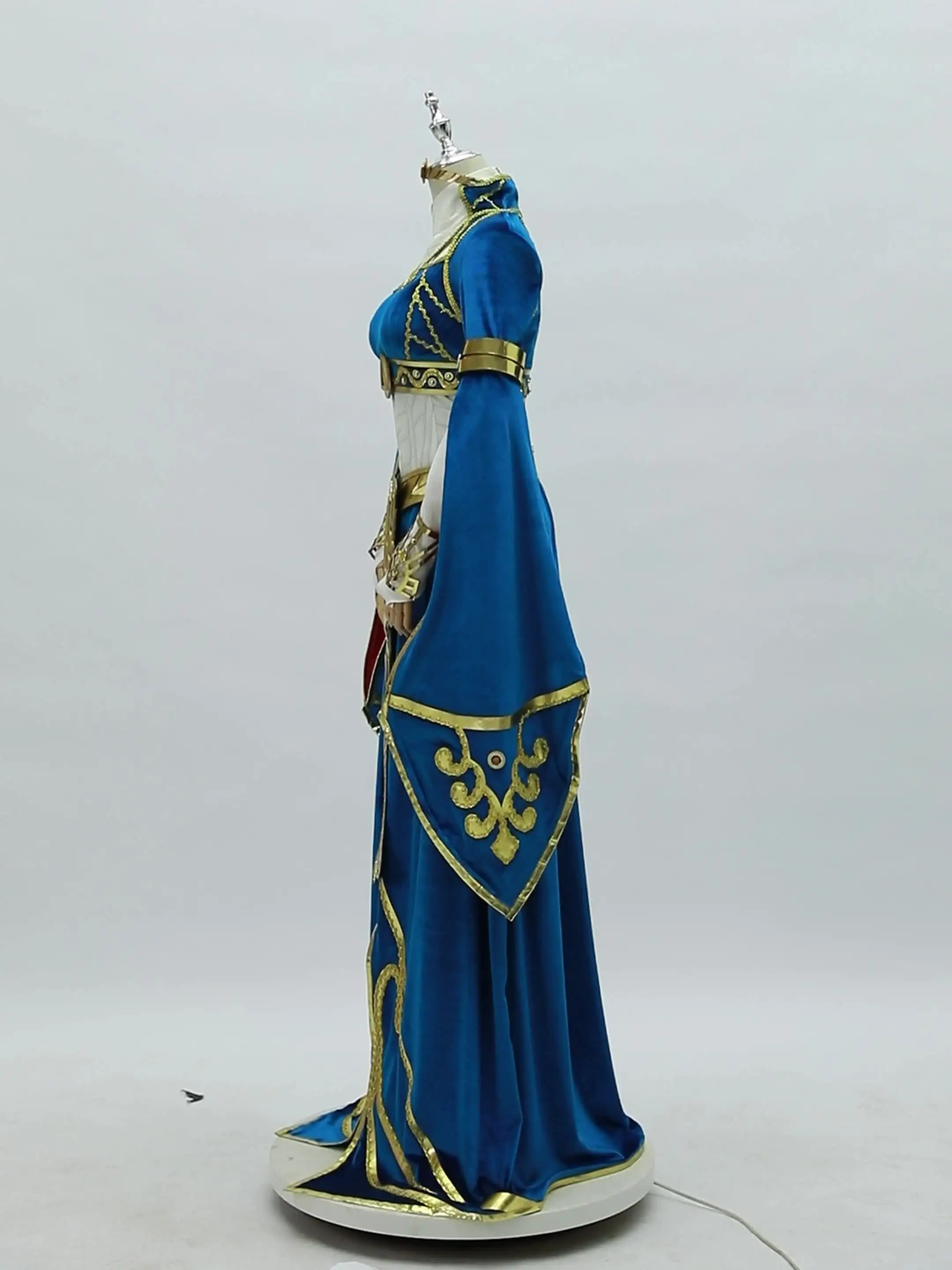 Italy, a land of witches, image size:2160x2880