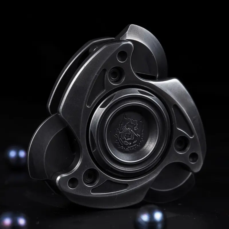 

Anonymous KTS Blood Blade Slider Fingertip Spinner EDC Adult Decompression Toy