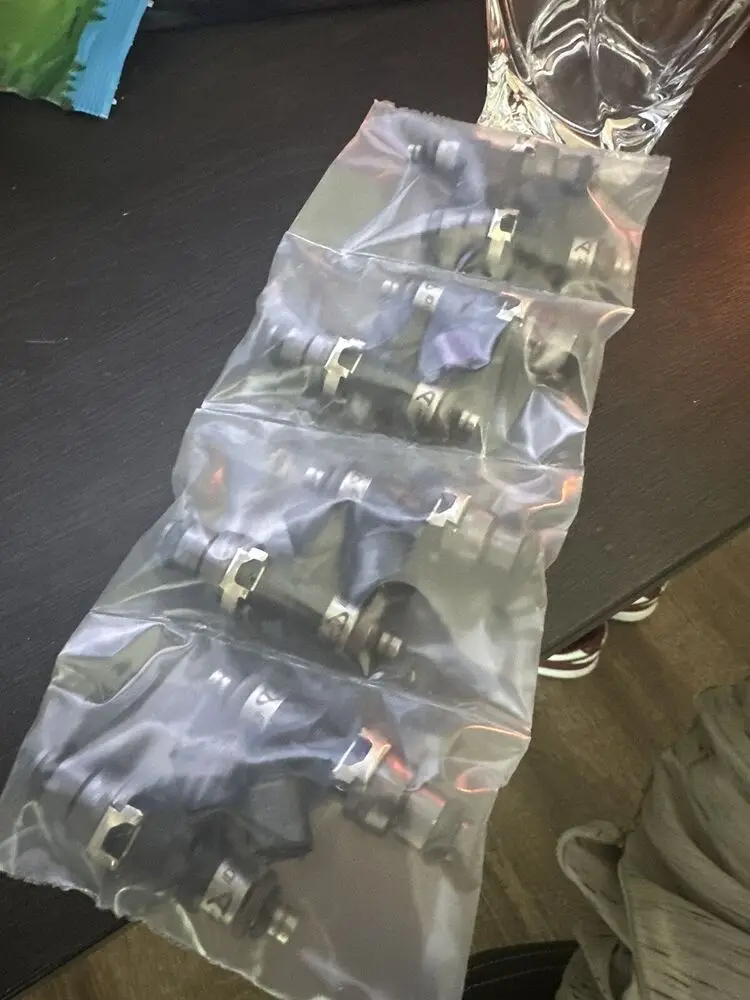 

Injector Dynamics ID1300x 1300cc for Dodge HellCat 6.2L Supercharged 14mm