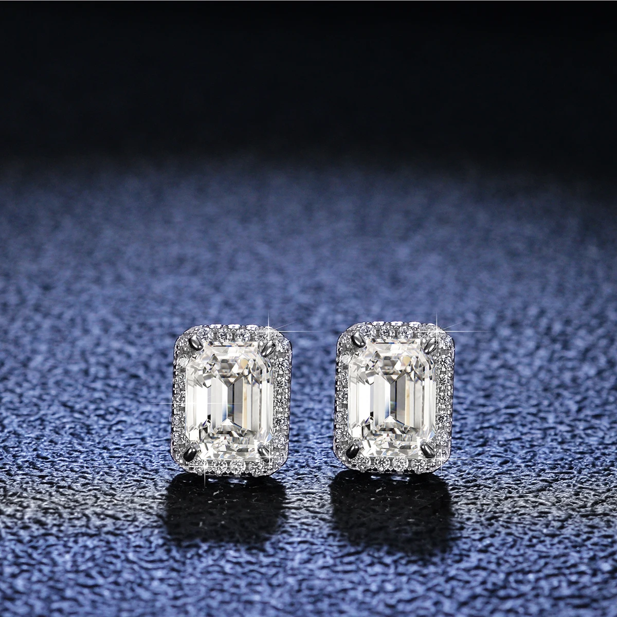 

Free Shipping Items VVS Moissanite Earrings Stud Earrings 1 CT Emerald Cut Cluster Piercing Silver 925 Jewelry Women’ Earrings