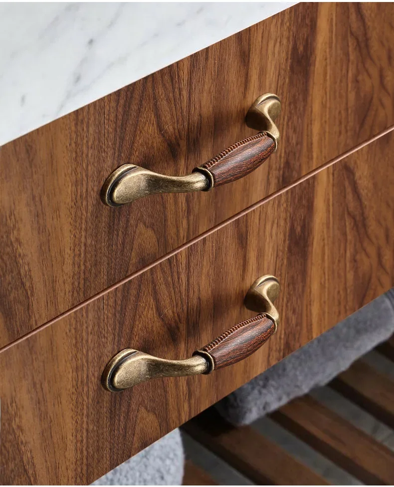 Antique Bronze Solid Wood Cabinet Handles Vintage Drawer Knobs Wardrobe Door Handles European Furniture Handle Hardware