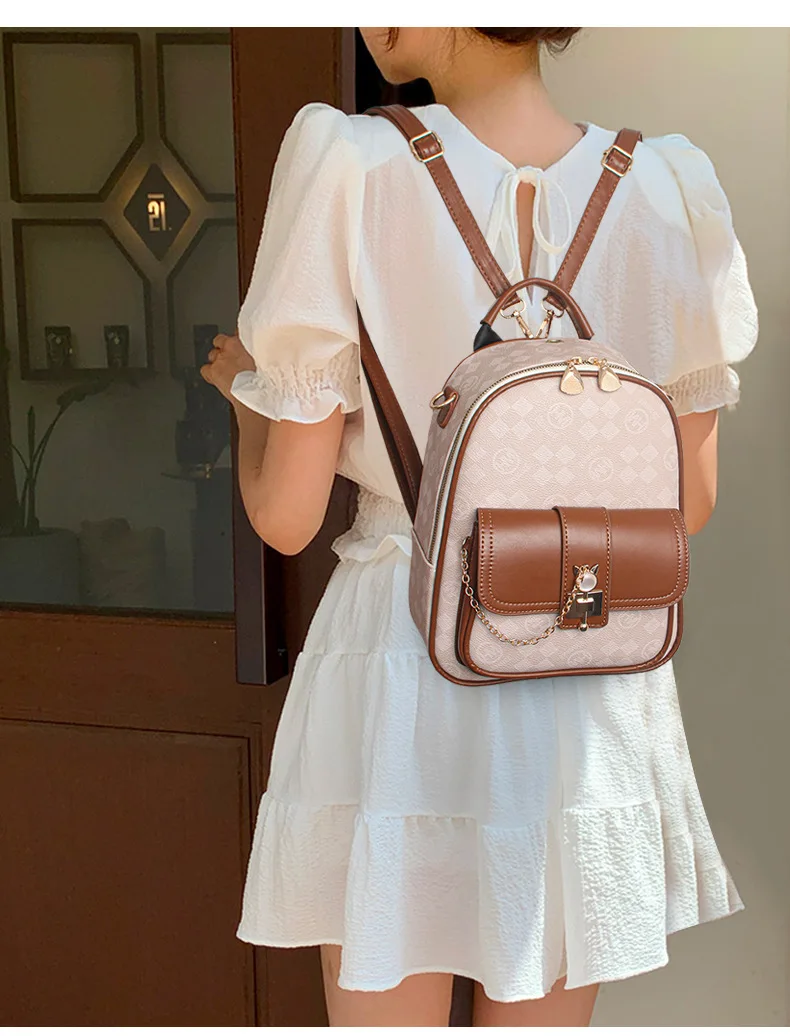 Rucksack Damentasche Feste Form Rucksack im koreanischen Stil Bedruckter Damen-Reiserucksack Große Kapazität Schultasche_voghion.com