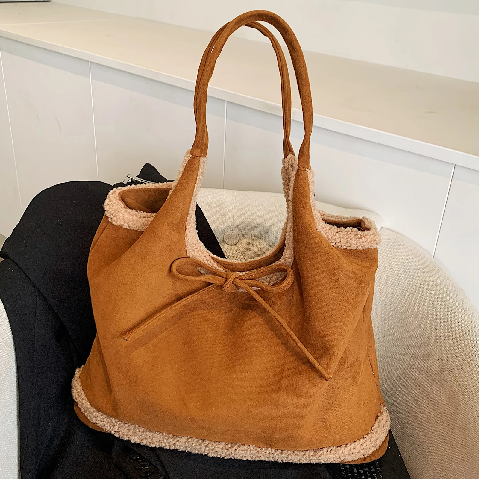 Women Frosted PU Bow Handbag Lamb Wool Underarm Bag Shoulder Purse Large Capacity for Daily School Travel