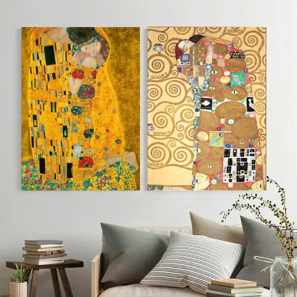 

Gustav Klimt The Kiss Poster Kraft Club Bar Paper Vintage Poster Wall Art Painting Bedroom Study Big Szie Wall Painting Stickers