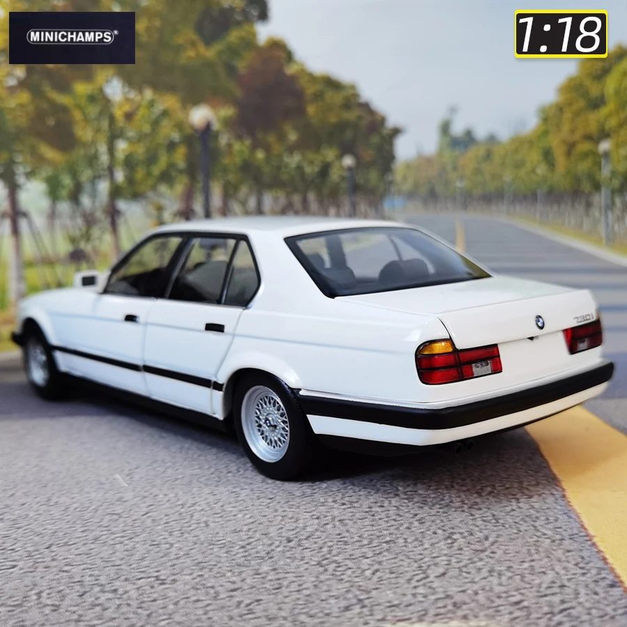 未開封 1/18 MINICHAMPS BMW 730i 1987 s-l1200.jpg