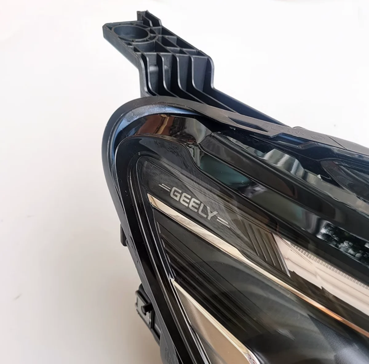 Suitable for GEELY Emgrand DIHAO LED headlight assembly Headlight turn signal xenon headlamp