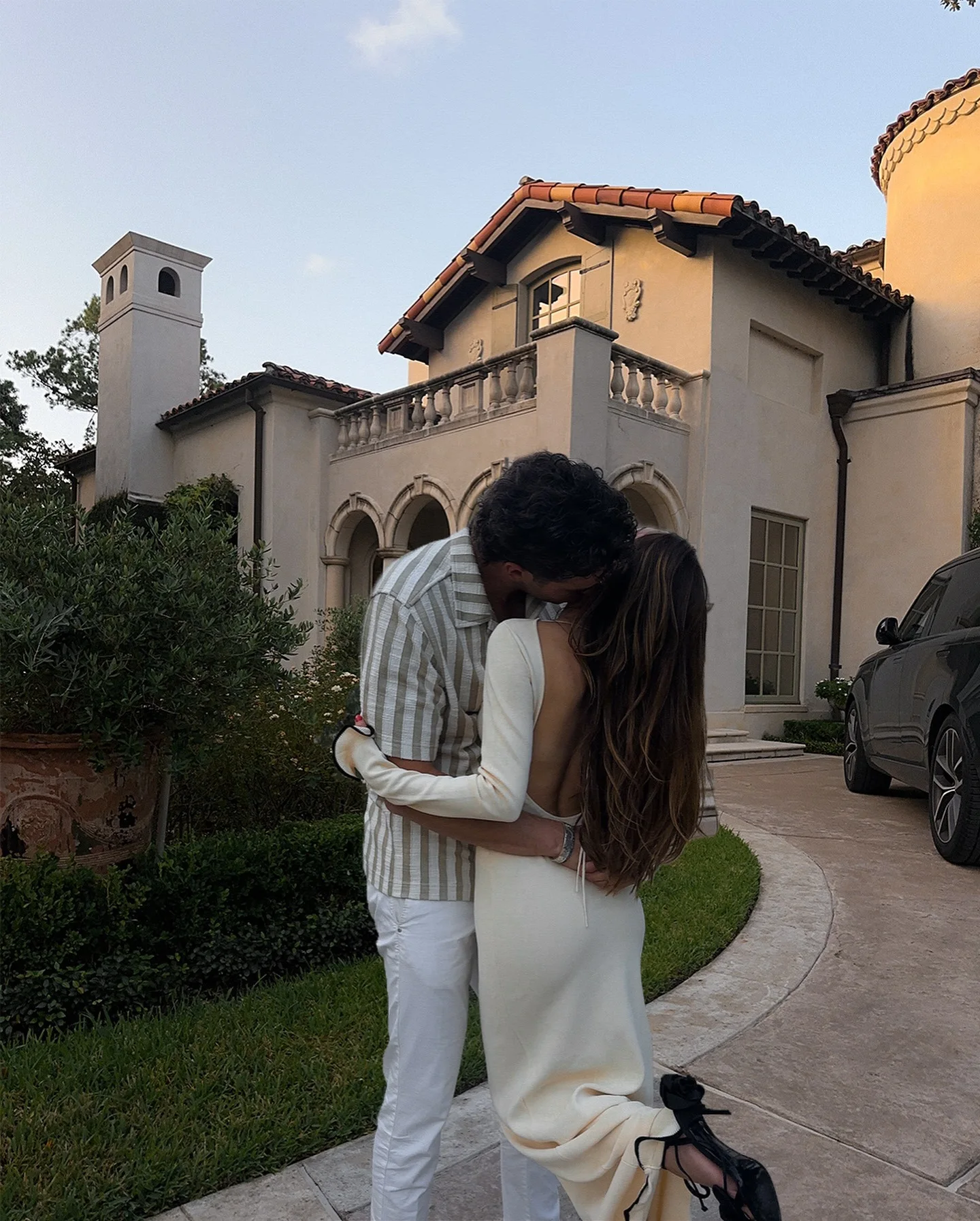 Knit Sweater Ruffled Long Dress Women Backless Fashion Ribbed Long Sleeve Elegant Party Dress Female Knitwear Autumn Dress