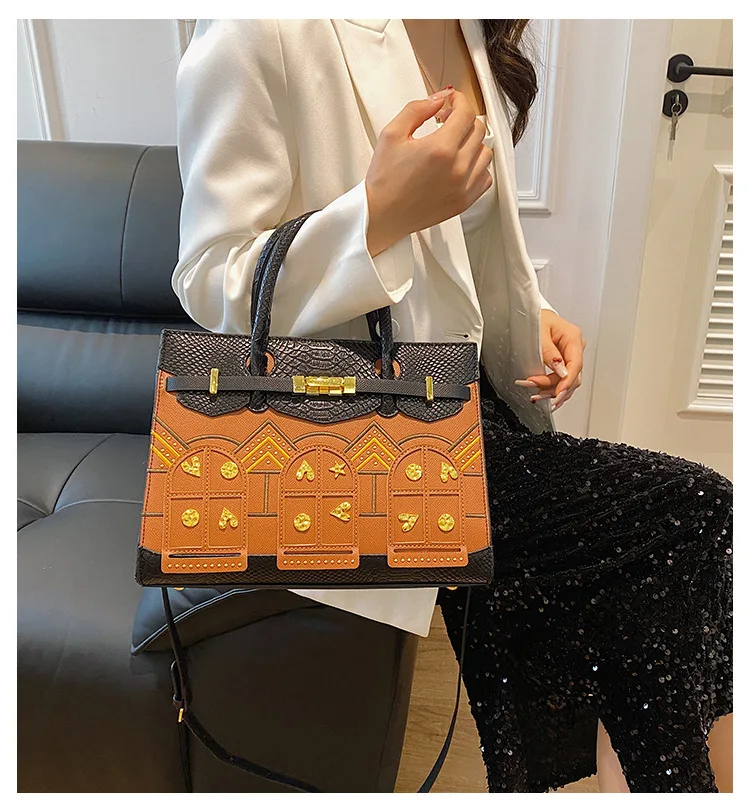 hmqViviiyNSAyin9WuaVt0dfObaLrtOCaoKB