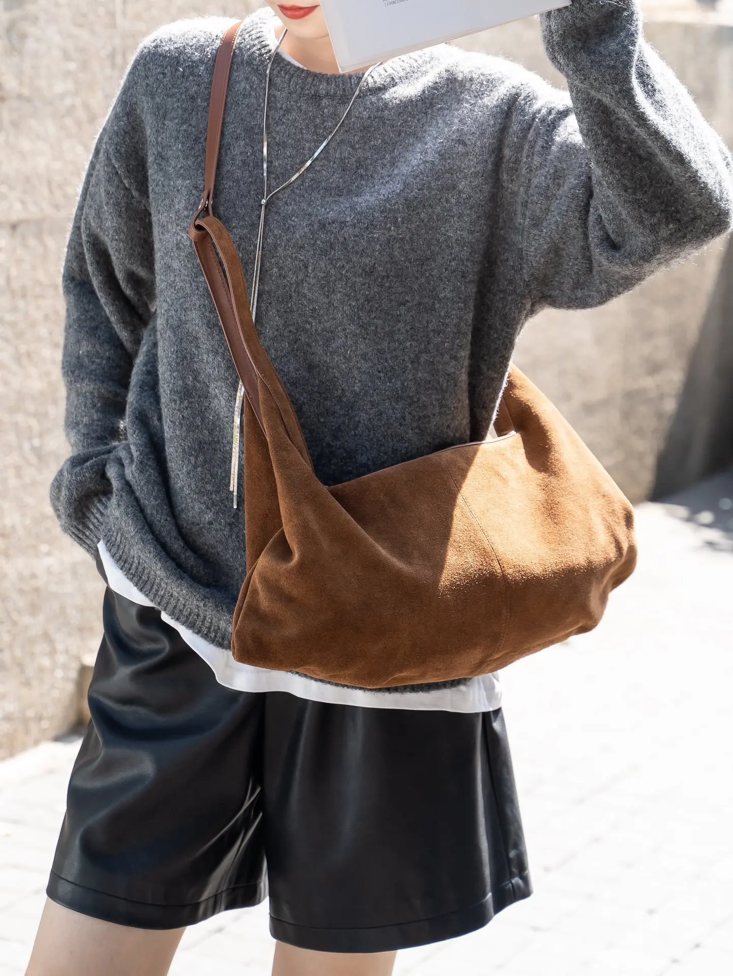 

FIRMRANCH Vintage Matte Leather Handheld Tote Hammock Design Elegant Elegant Single Shoulder Underarm Diagonal Bag For Woman