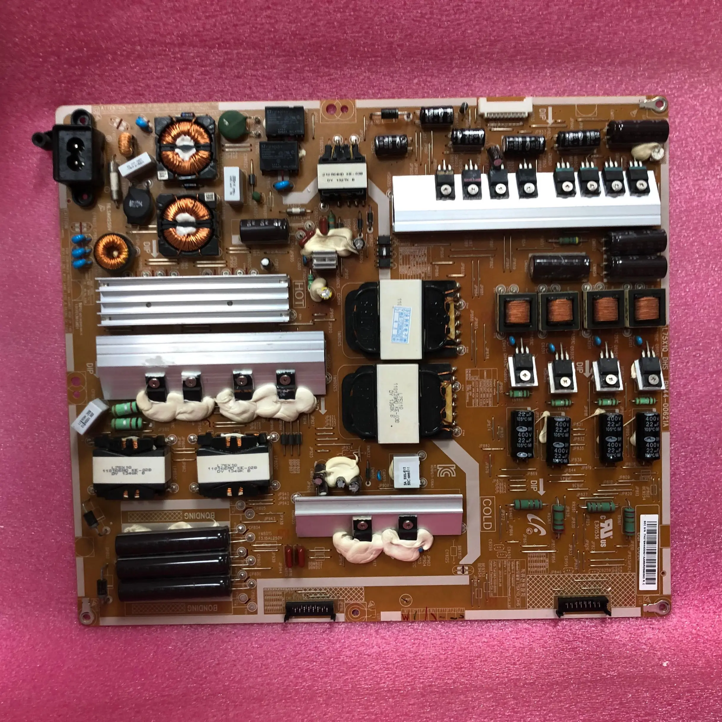 

UA75F6400AJ плата источника питания BN44-00621A l75x1q _ DHS
