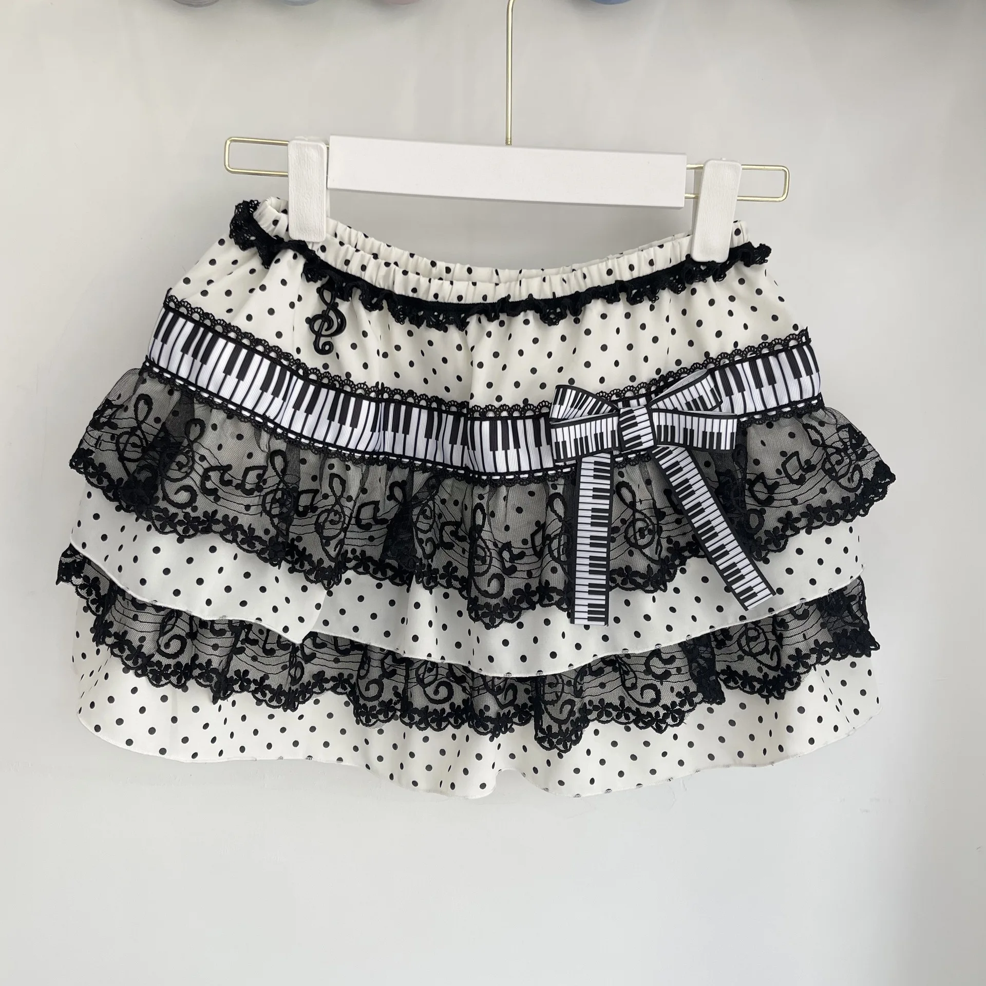Y2K Spicy Girl Musical Notes Piano Key Half Skirt Ancient Early Millennium Sweet Lace Cake Skirt Kawaii Girl Date Skirt Curtain