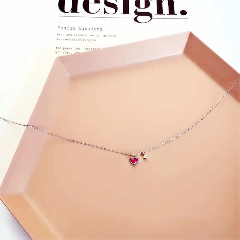 Clavicle Chain Short Girl Heart Retro Red Gift Silver Color Necklace For Women Fashion Jewelry Party Birthday Gift SNE071
