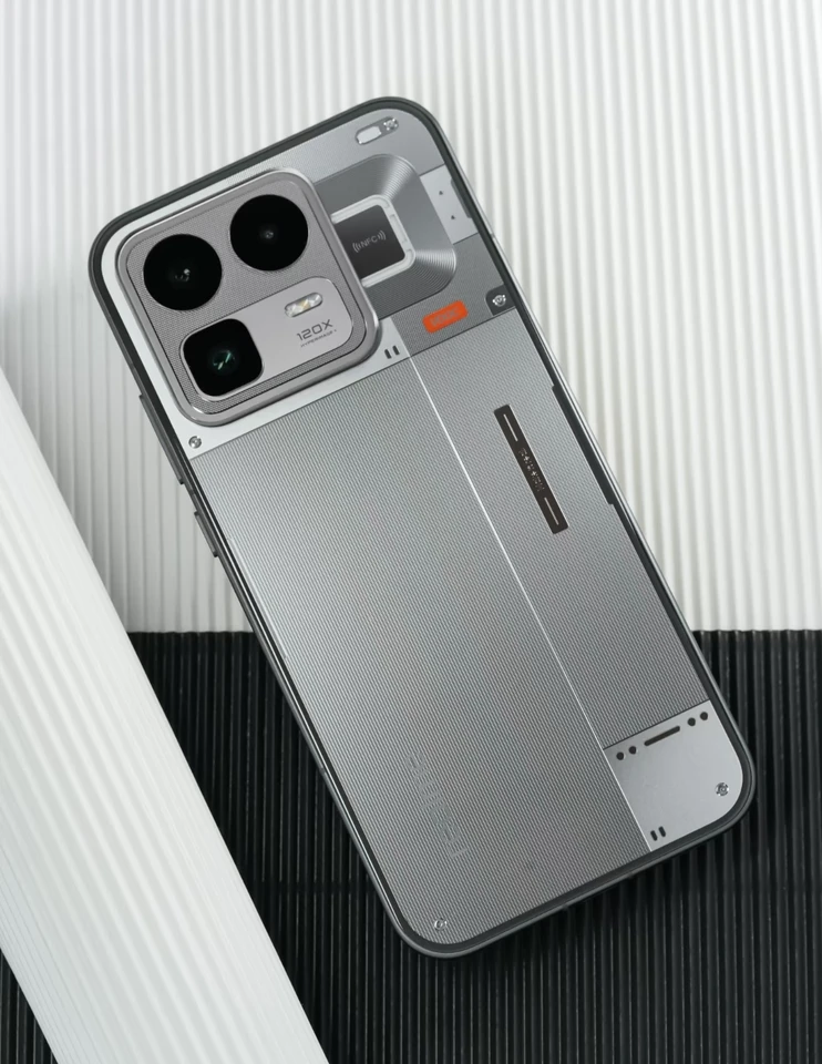 Google Play対応 中国版 Realme Neo 8 6.78インチ AMOLED 165Hz