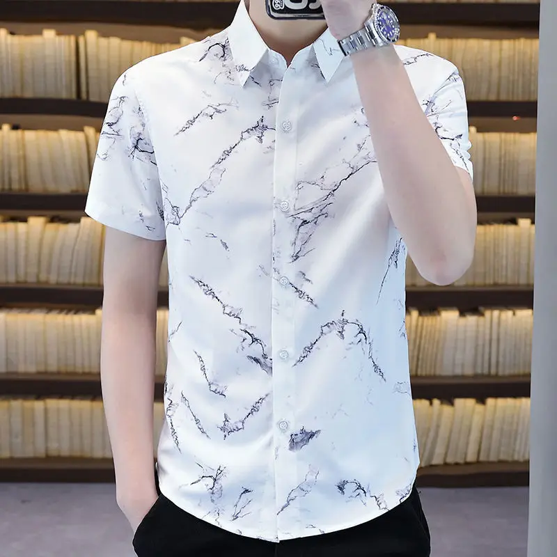thumbnail image 1 of Camisas y blusas de manga corta con estampado para hombre de negocios, de algodón y seda con estampado de lunares, baratas, nuevas en Asia, ropa S, 1 of 5