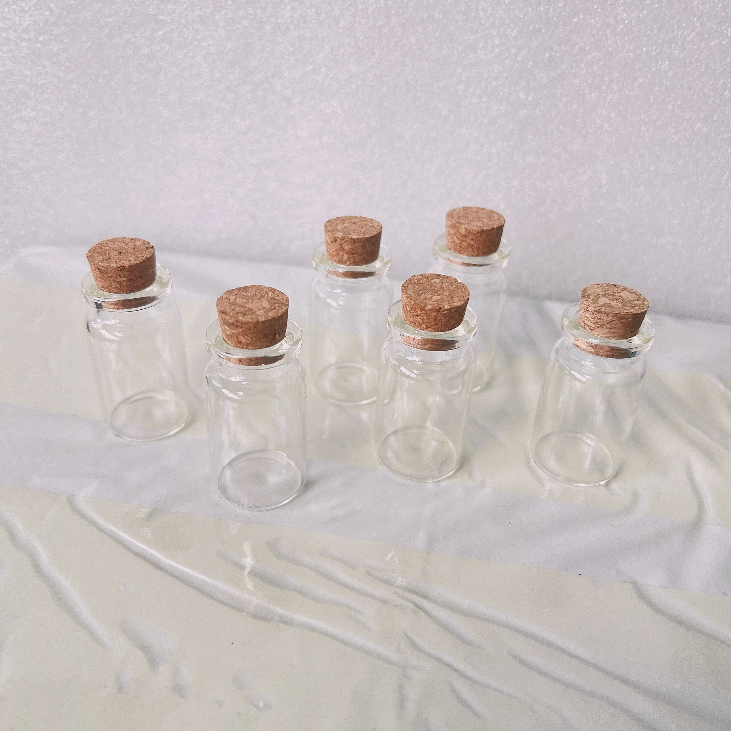 60/100 Pcs 8ml 22*40mm Glass Bottles with Cork Stopper Transparent Mini Jars for Home Decor DIY Crafts Storage Tiny Gift Bottles 2