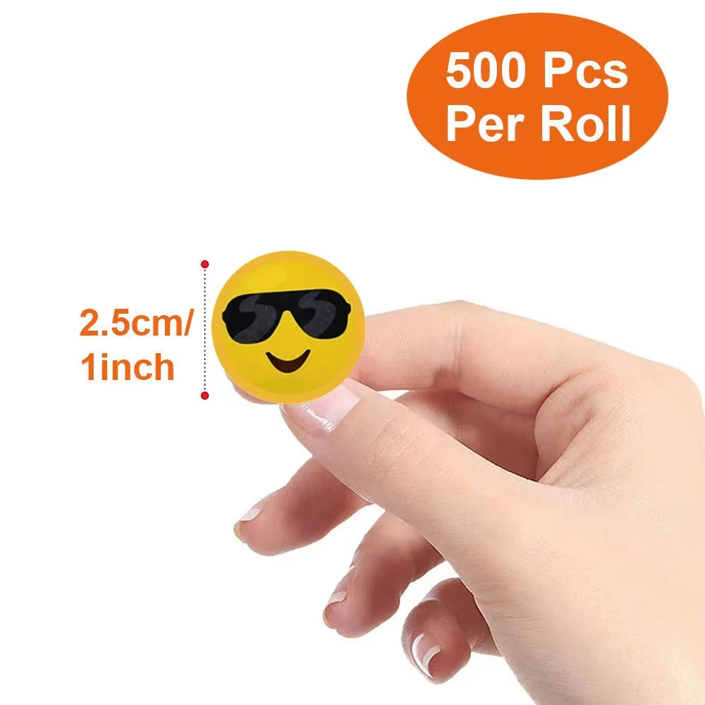 500Pcs/Roll Cartoon Funny Smile Face Expression Reward Stickers 8 Designs Round For PC Pad Fridge Gift Diy Decor