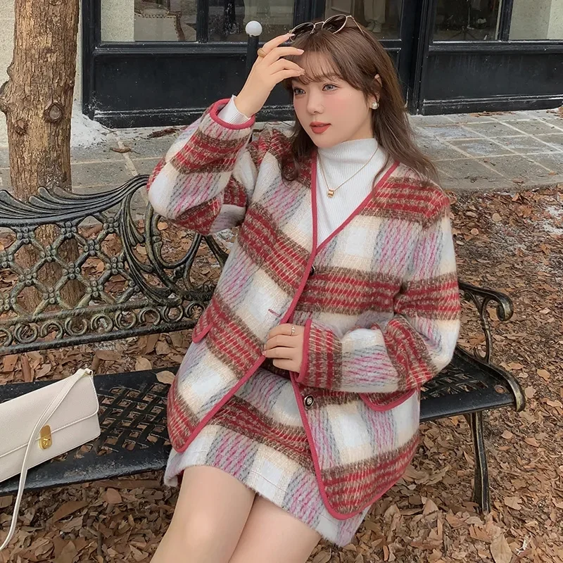 2023 Winter New Loose Ladies 200 Pounds Fat mm Korean Style Daughter Temperament Plaid Woolen Female Suit Commuter Splicing V888