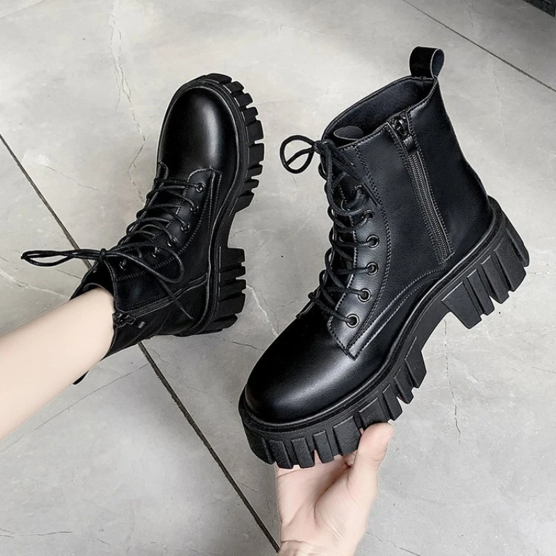 2024 New Women Leather Face Boots Outdoor nonslip walking shoe Fashion comfort soft soled boots casual female shoes Mujer