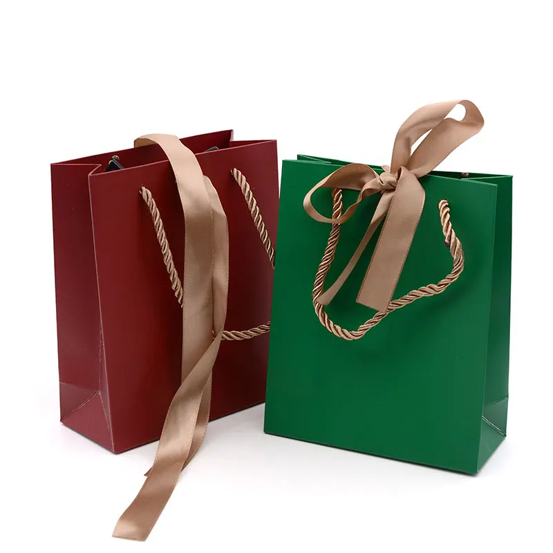 10pcs Solid Paper Hand Bags With Silk Ribbon 14x6x17cm Shopping Retail Merchandise Birthday Party Gift Tote Bags