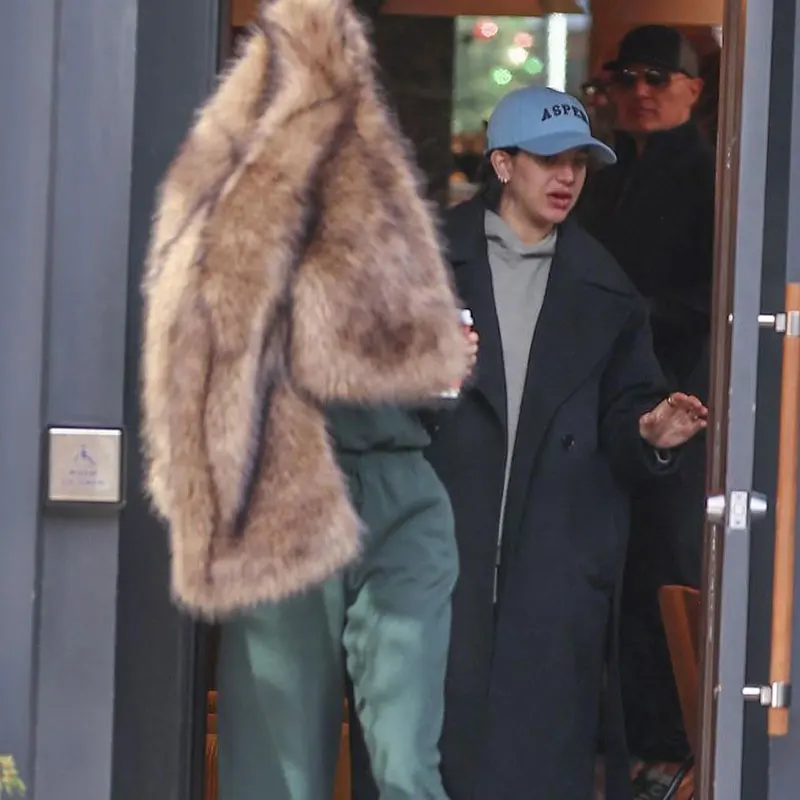 Chic Brand Icon Fashion Kendall Jenner Brown Gradient Faux Fur Jacket Women Winter New Luxury Cropped Fox Fur Coat
