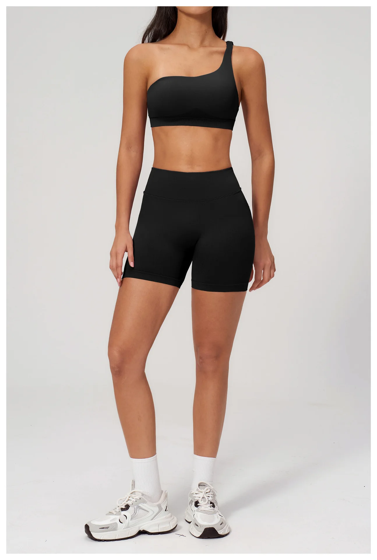 Size chart and fit details