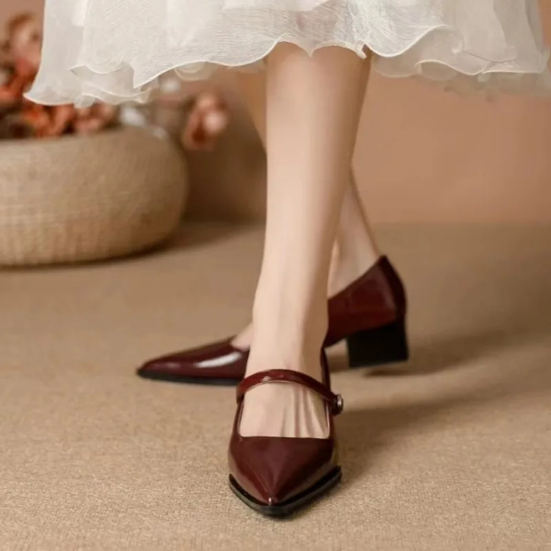 chaussures-mary-janes-a-talons-bas-pour-femmes-chaussures-provoque-en-cuir-chaussures-pointues-peu-profondes-haute-qualite-rouge-noir-nouveau