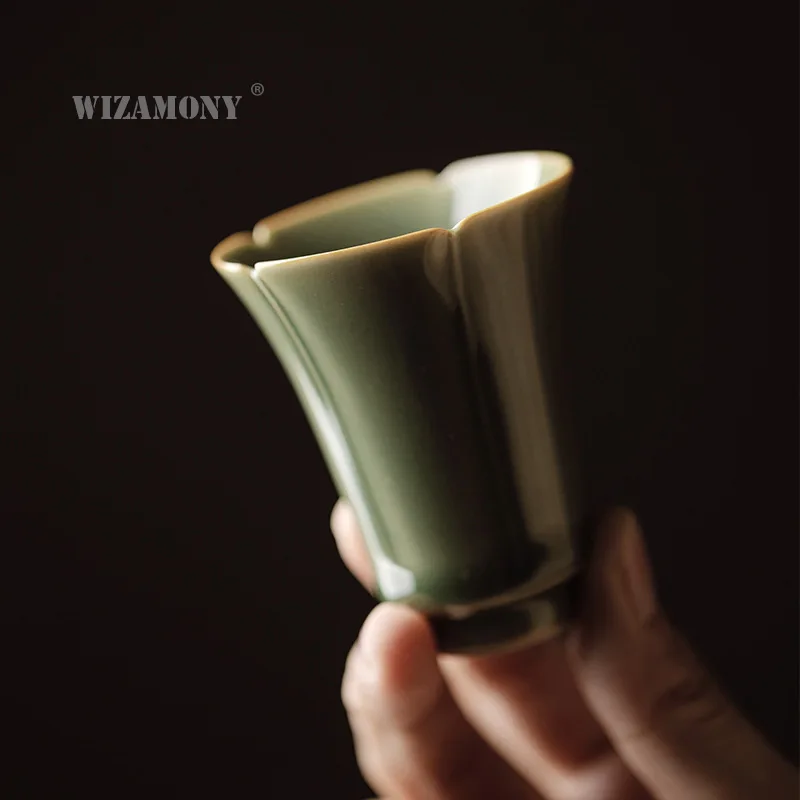 

Yue Kiln Longquan Plum Celadon Yue Xin Hua Kou Ju Xiang Cup Smell Xiang Cup Kung Fu Tea Set Tea Cup Tea Cup Tasting Tea Cup