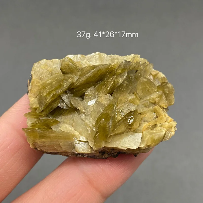 100%  Natural Siderite Mineral Specimens Stones and Crystals Healing Crystal from China