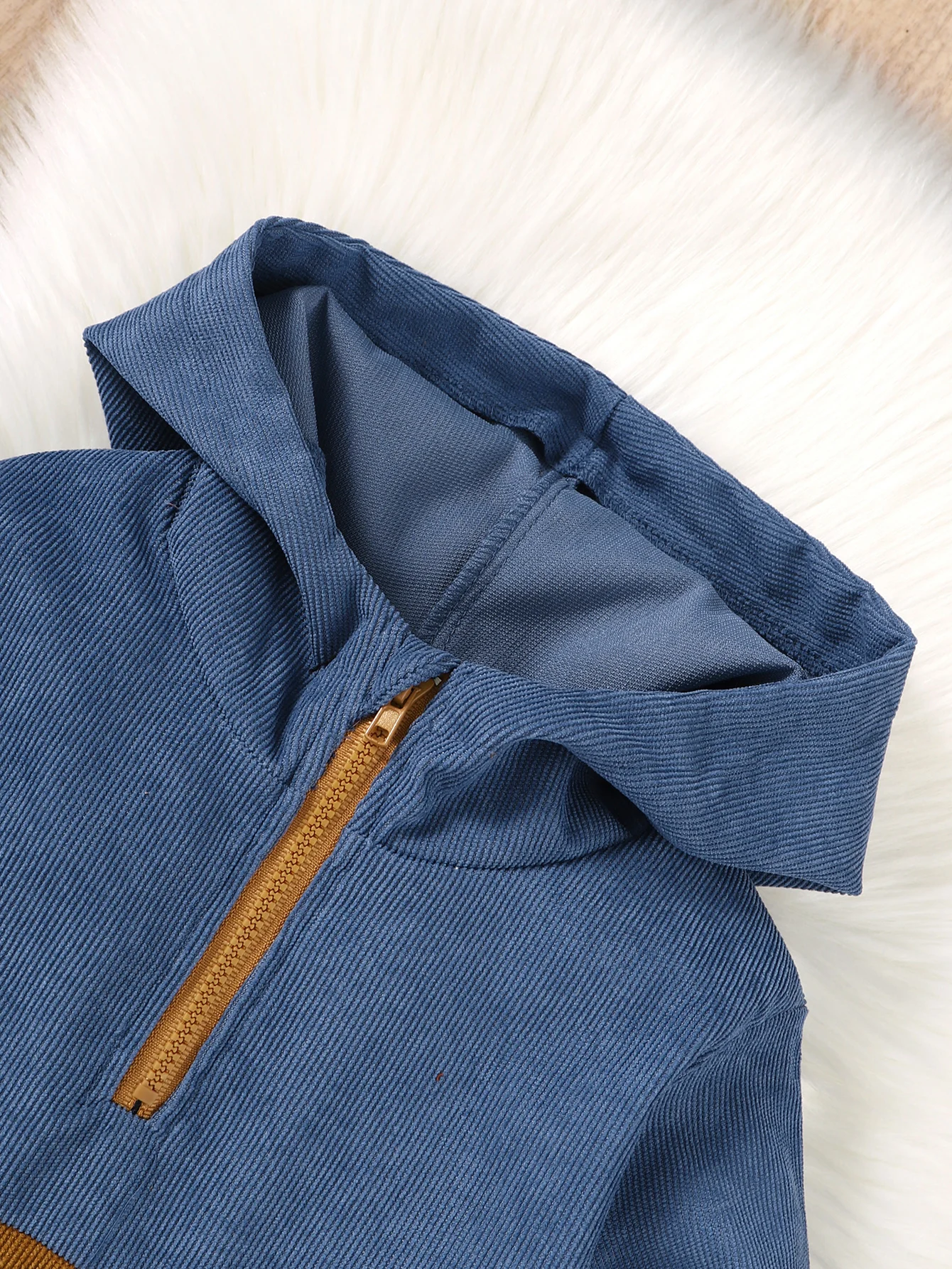 Boys Hooded Sports Suit 3