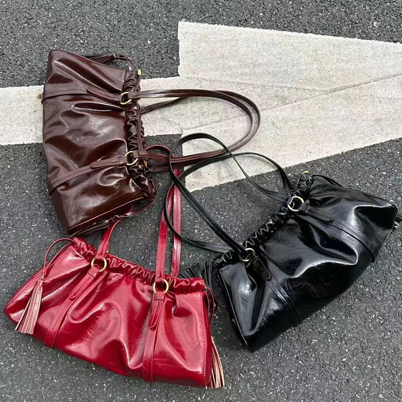 England Style Vintage Bags For Women Luxury Designer Handbags And Purses New In PU Oil Wax Leather Ruffle Underarm Shoulder