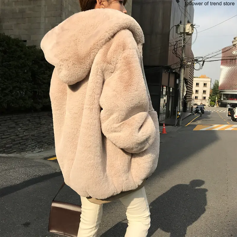 

2023 Autumn Winter Korean Fashion Of Faux Fur Coat Women Loose Thick Rabbit Fur Plush Long Coat Hooded Y2k Cute Girl Clothes