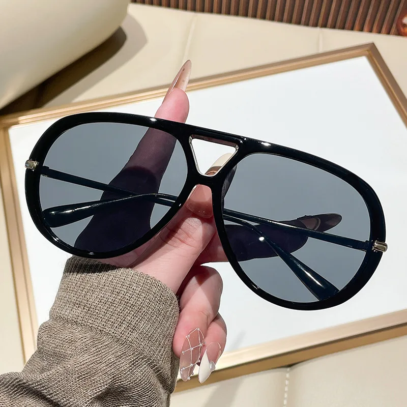 Trendy Luxury Vintage Oversized Double Bridge Sunglasses