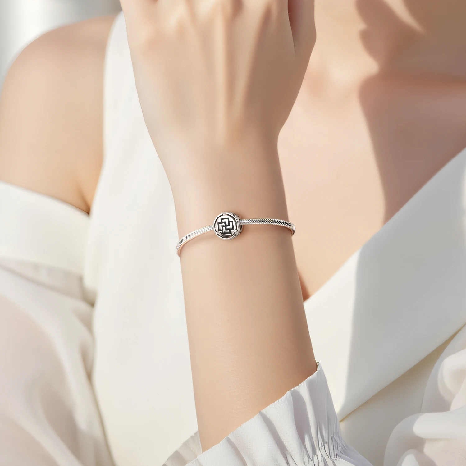 stillhouse Engelsknoten, Glück, keltischer Knoten, 925er Sterlingsilber, Symbole, Charm-Perlenschmuck, Geschenke, passend für Original-Armbänder, DIY-Schmuck – Detail 8