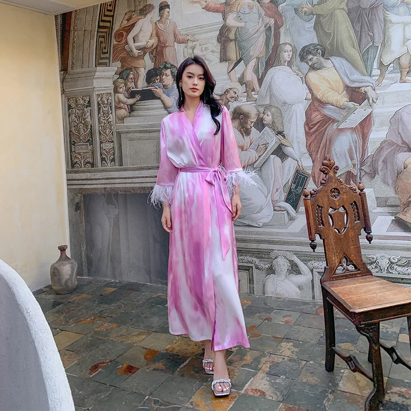 

Feather Patchwork Bride Bridesmaid Wedding Robe French Sleepwear Nightgown Women Long Bathrobe Lingerie Casual Home Dress