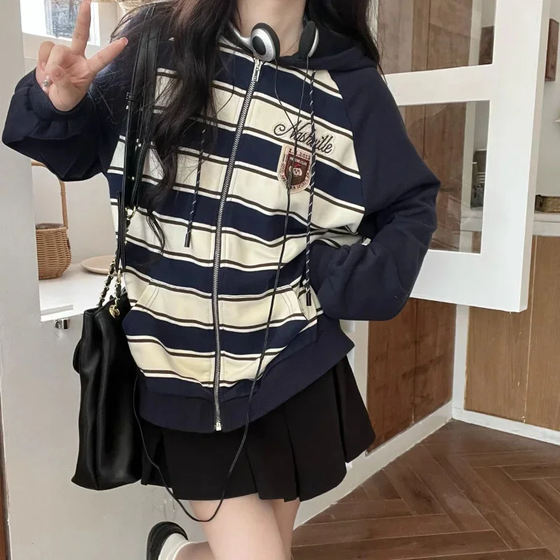 

Deeptown Hoodie woman, Hoodie risleting striped Vintage Preppy style, Korean Mode Kpop, large bags, long arms top Sweet