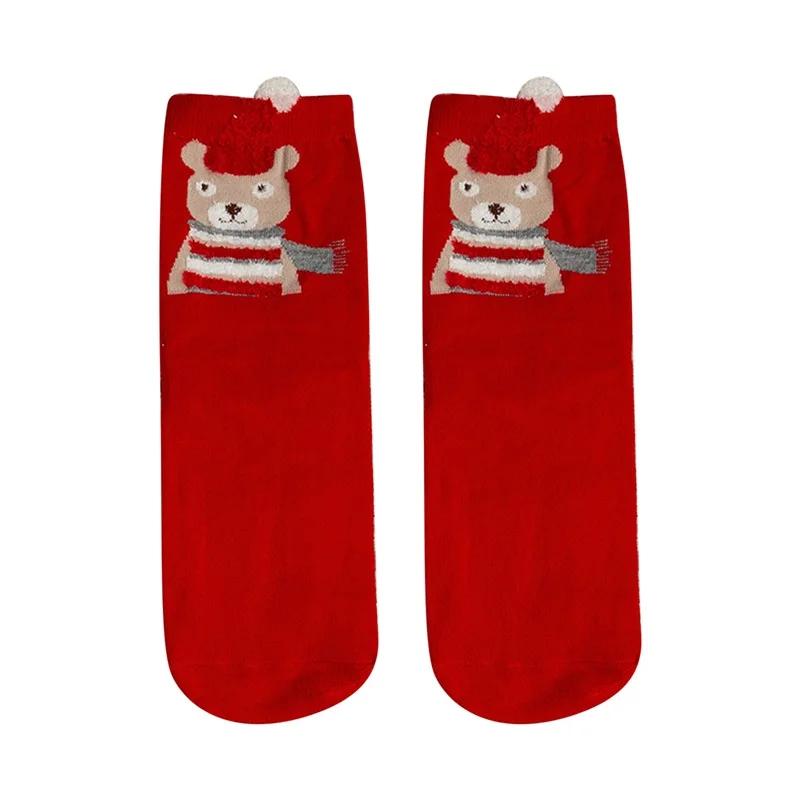 thumbnail image 1 of Calcetines navideños de moda para mujer, con estampado de ciervo, muñeco de nieve, Papá Noel, oso, transpirables, bonitos, para otoño e invierno, informales, hasta media pantorrilla, 1 of 4