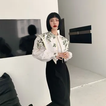 CHEERART Court Vintage Floral Lantern Sleeve Button Up Shirt For Women Designer Long Sleeve Top Blouse Fall 2022 Retro Clothes