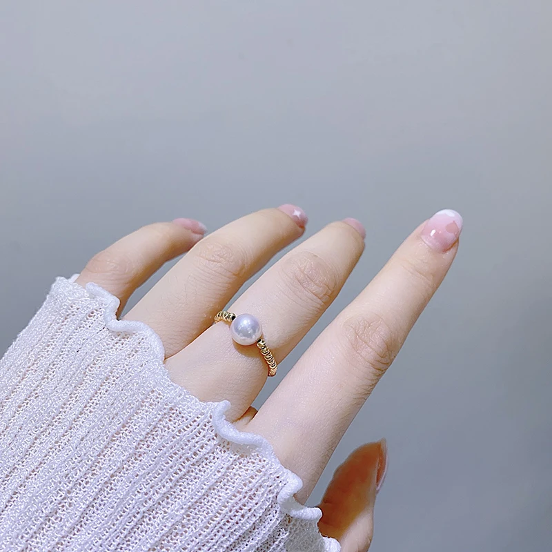 KUGG 18K Yellow Gold Rings 6-7mm Real Natural Akoya Pearl Fashion Twisited Design INS Style Exquisite Party Jewelry for Lady