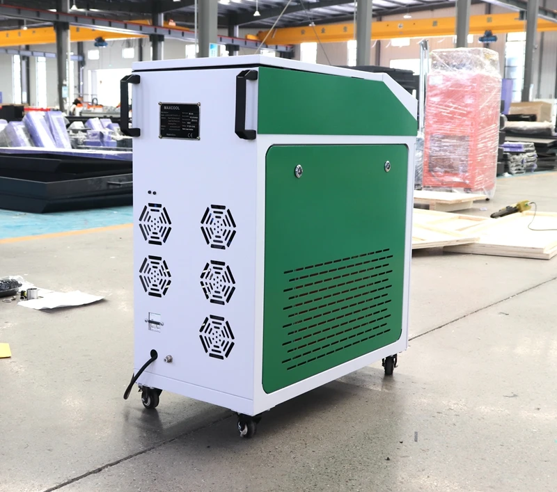 Portable Laser Cleaning Wood Paint Pulsed JPT 200w 300w 500w Fiber Laser Cleaning Machine for Wooden Furniture 3