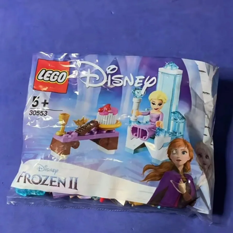 Frozen Elsa Elsa's Winter Throne LEGO Disney Frozen II 30553