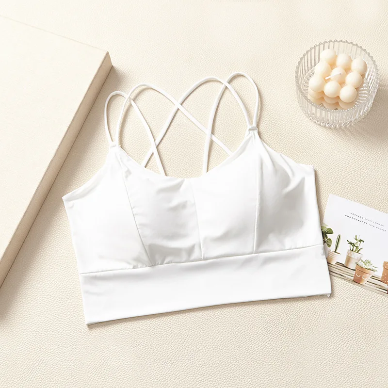 Description Picture 2 of item2022 Beauty Back Double Strap Yoga Wrap Chest Can Be Wearable Inside and Out to Gather Sexy Comfortable Breathable Vest