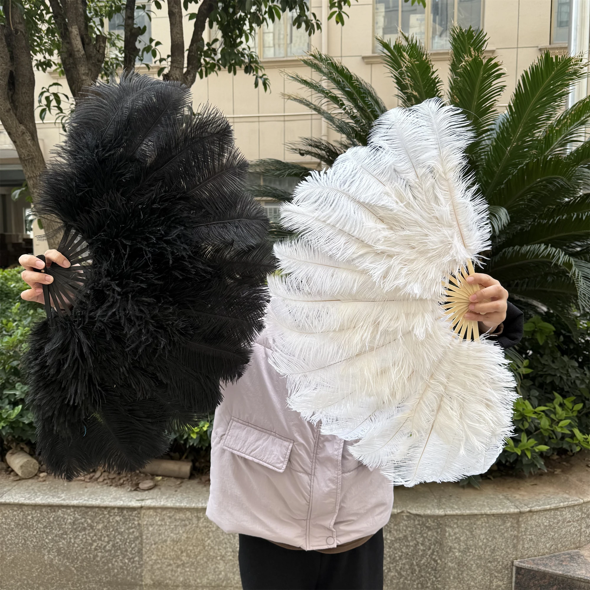 Ostrich Feather Fan 15Bone 70CMx40CM for Wedding Party Stage Play Dance Performance Accessories folding fan hand fan