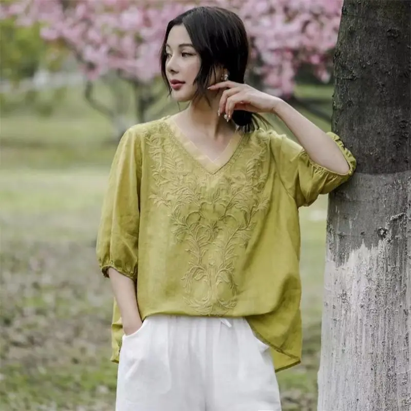 

Summer New Literary Vintage Embroidery Cotton Linen Shirt Ladies Half Sleeve Loose Casual Fashion Blouse Women's Clothing Tops