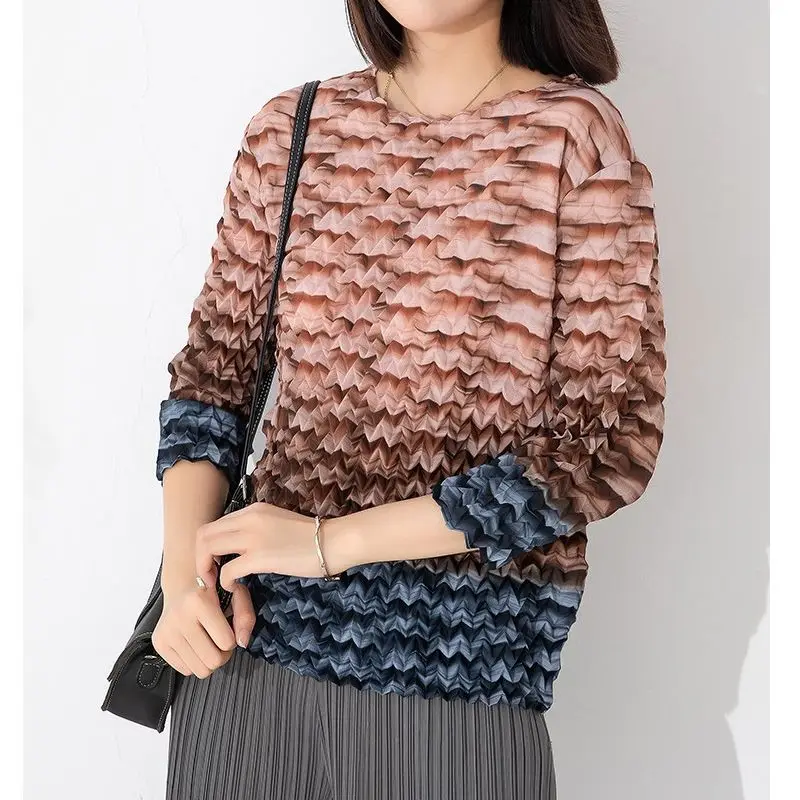 

Женская футболка с градиентным принтом, повседневный свободный плиссированный топ миаке с круглым вырезом, осень 2023