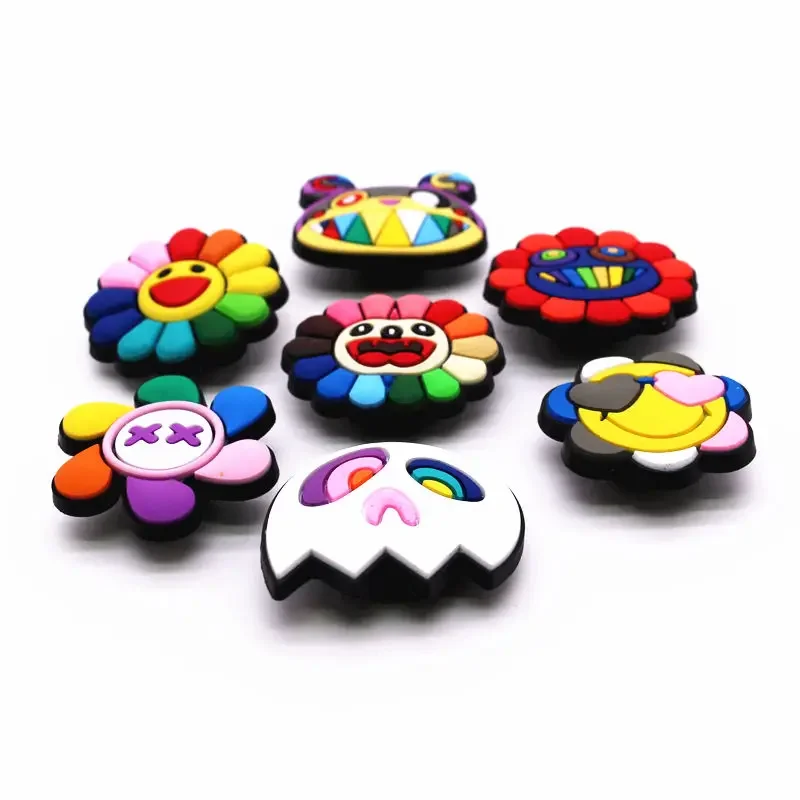 Shoe Charms 1pcs Graffiti Flowers Sunflower Fits for DIY Clog Sandals Decoration Smile Rainbow Sun Flower Pride Badge Pins