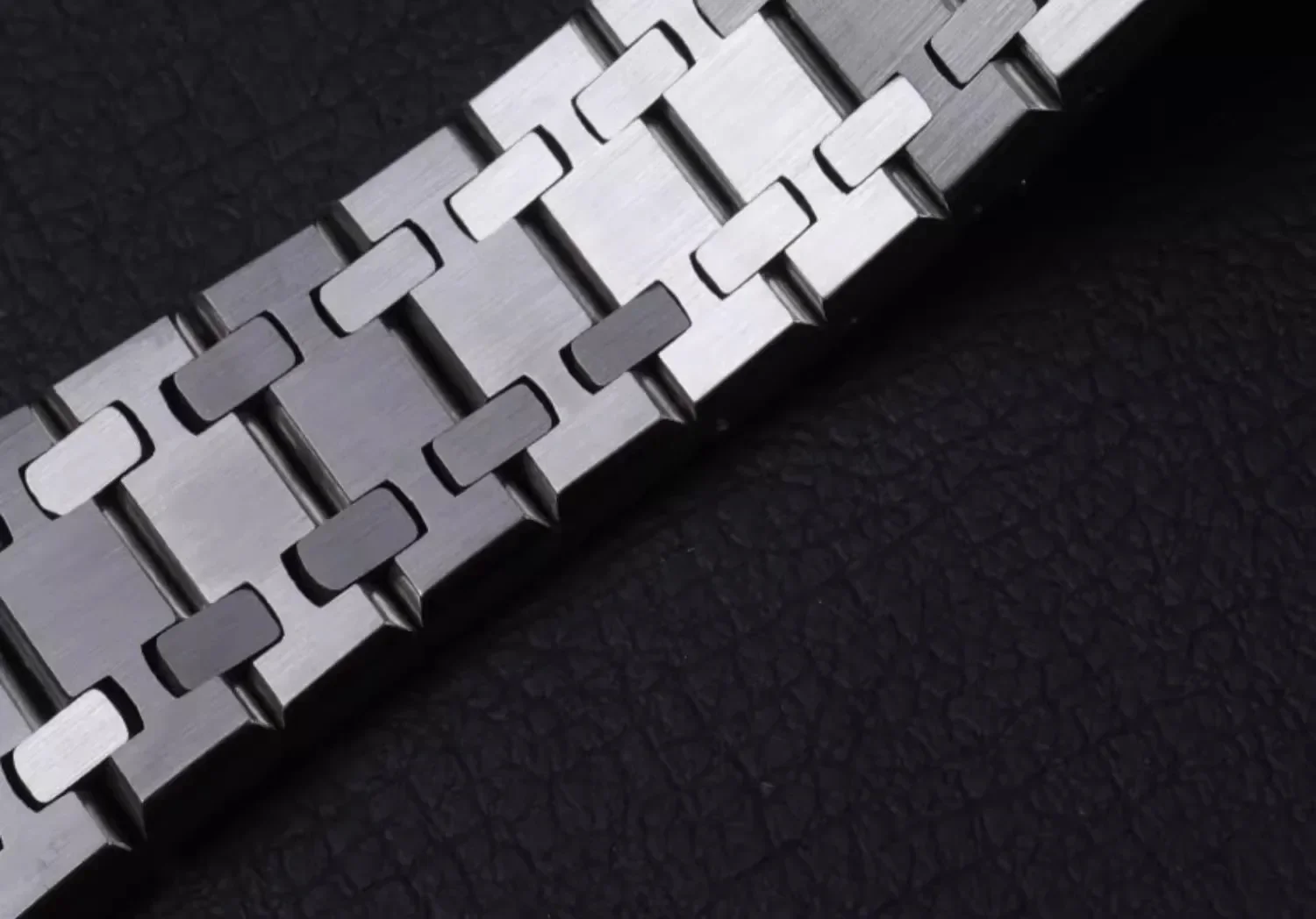 Bracelet For AP ROYAL OAK 15400 26331 15500 Watchband 21mm 26mm Men Women Full Stainless Steel Watch Strap Folding Buckle