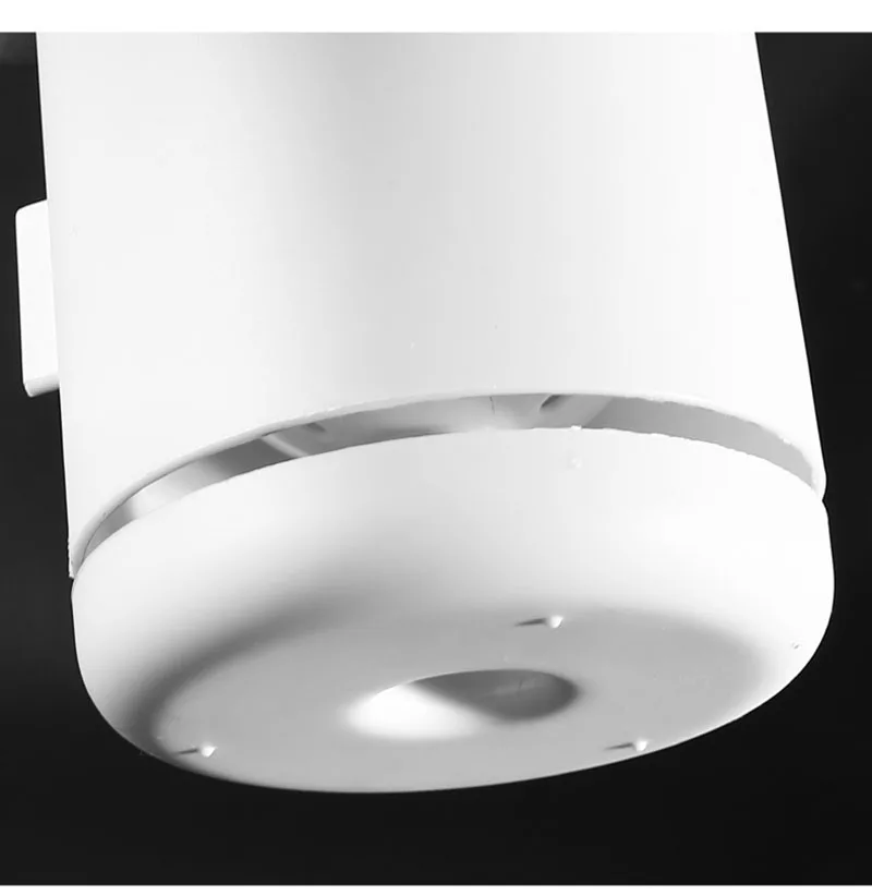 Description Picture 4 of itemWhite Plastic Toilet Brush Wall Mounted With Drainable Base Long Handle Toilet Cleaning Brush For WC Bathroom Cleaning Tools