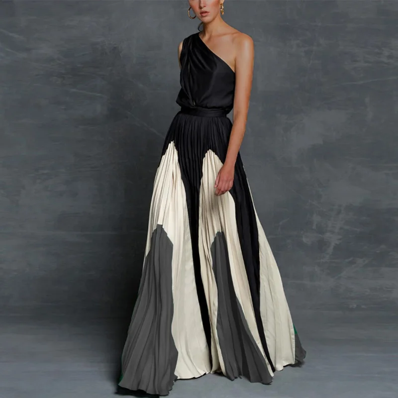 Рисунок 4 - Женское длинное платье без рукавов