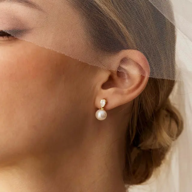 Boucles d'oreilles pendantes en perles dorées pour femme, plaqué or 14 carats, élégantes et simples, idéales pour mariage ou cérémonie, pour mariée tendance