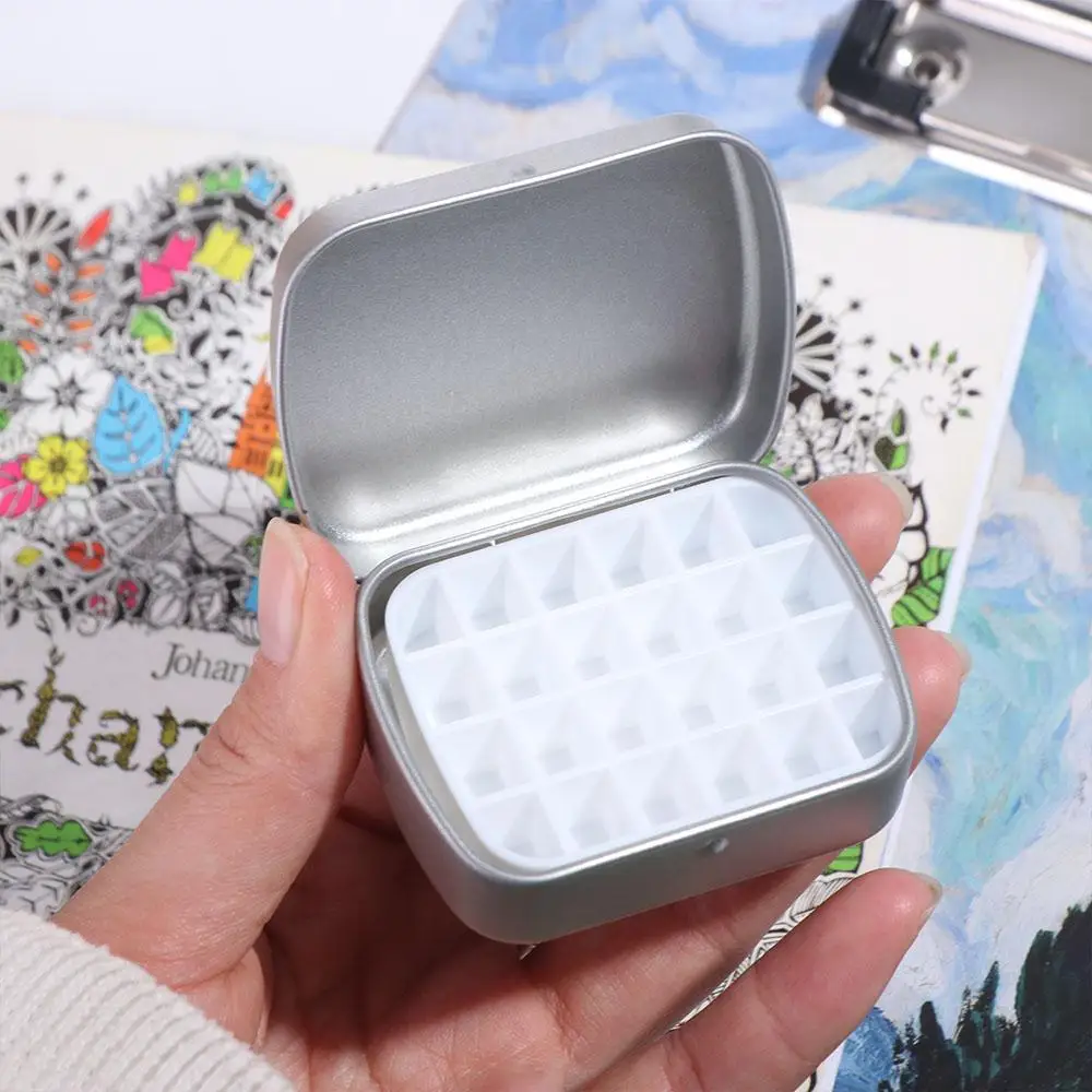 휴대용 12/24 그리드 수채화 물감 상자 철제 빈 수채화 물감 상자 야외 여행용 물감 상자 클립 아트 액세서리 포함